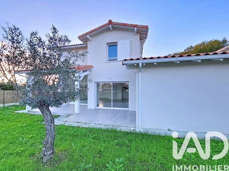 Maison - 116 m² - 5 pièces