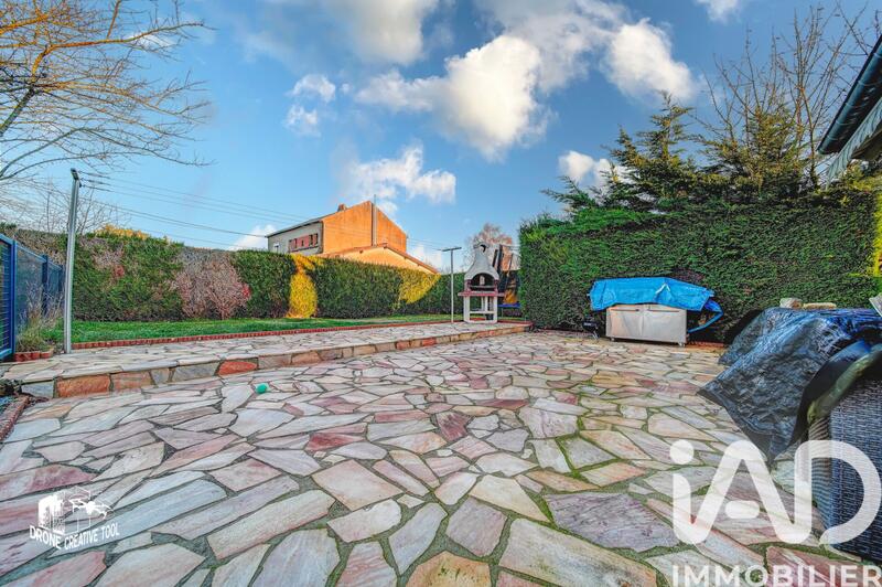 Maison - 101 m² - 5 pièces