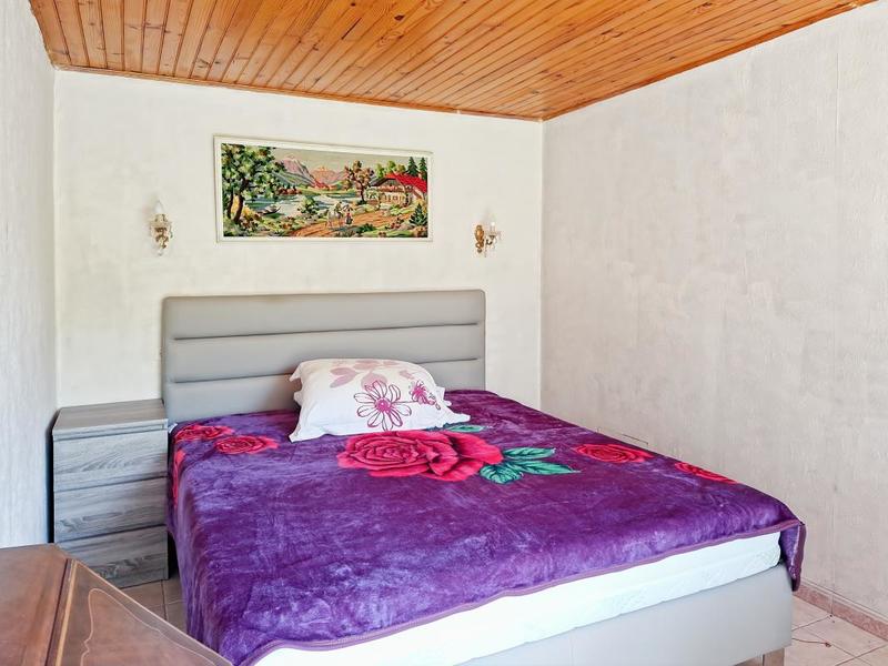 Propriété - 200 m² - 6 pièces