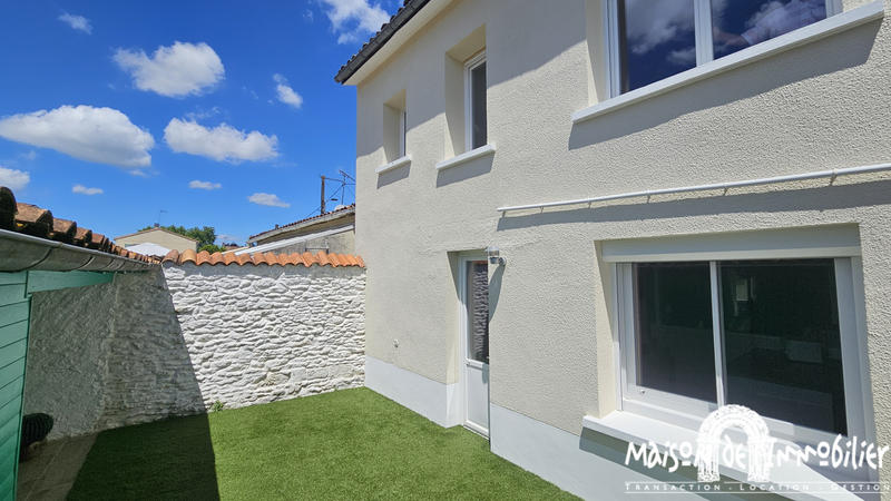 Maison - 90 m² - 3 pièces