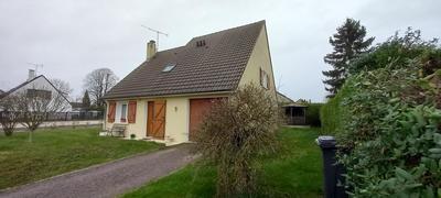 Maison - 95 m² - 4 pièces