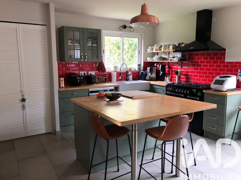 Maison - 108 m² - 4 pièces