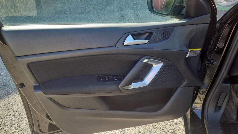 Peugeot 308 1.2 PureTech 130 Eat6 Allure - Automatique