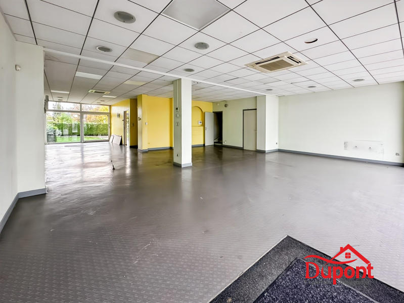 Local commercial - 148 m² - 3 pièces