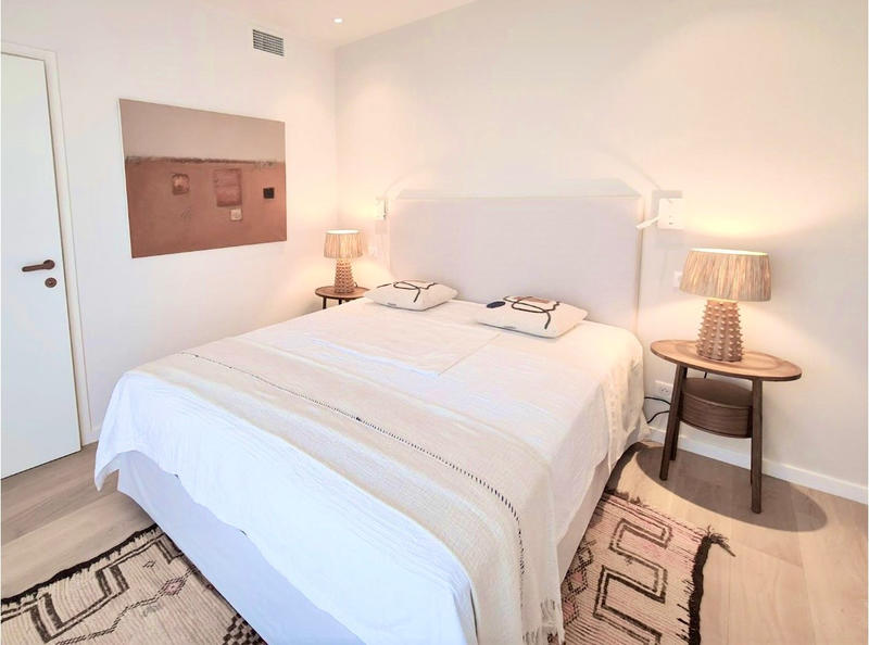 Appartement - 100 m² - 4 pièces