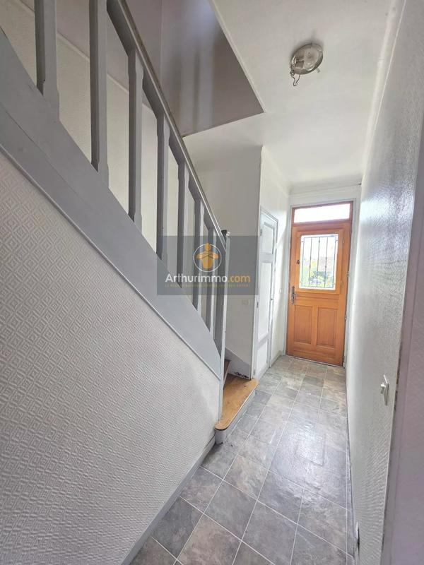 Maison - 101 m² - 6 pièces