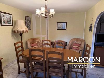 Maison - 110 m² - 4 pièces