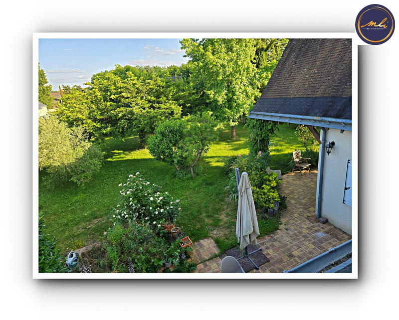 Maison traditionnelle - 175 m² - 7 pièces