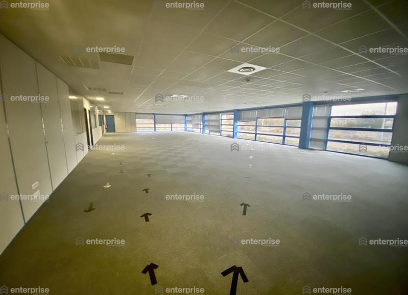 Bureau - 463 m²