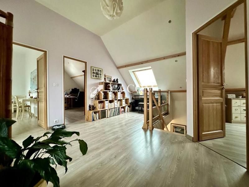 Pavillon - 154 m² - 6 pièces