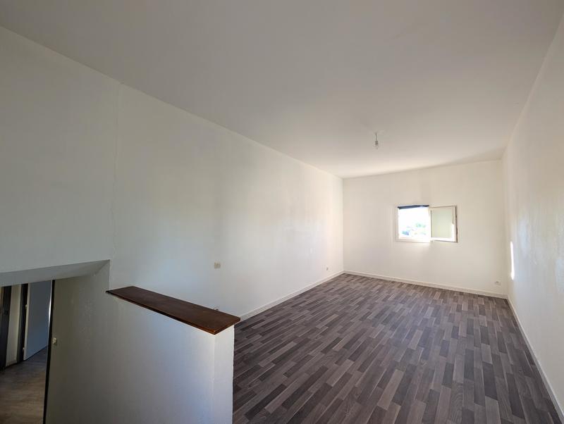 Immeuble - 146 m² - 7 pièces