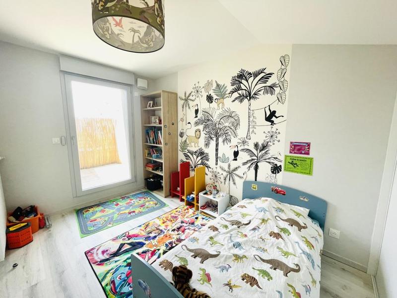 Appartement - 165 m² - 6 pièces