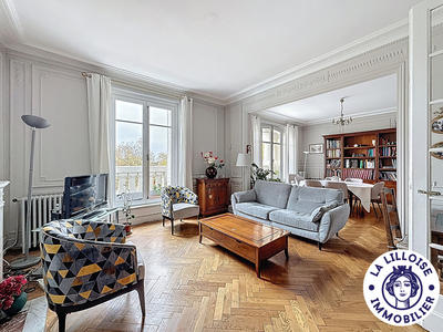 Appartement - 146 m² - 6 pièces