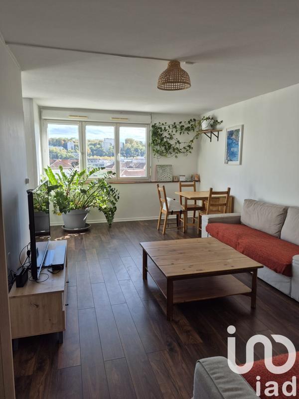 Appartement - 86 m² - 5 pièces