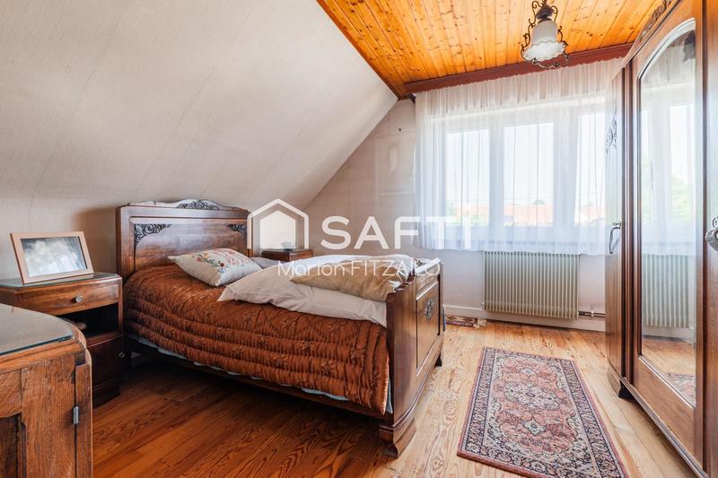 Maison - 203 m² - 8 pièces