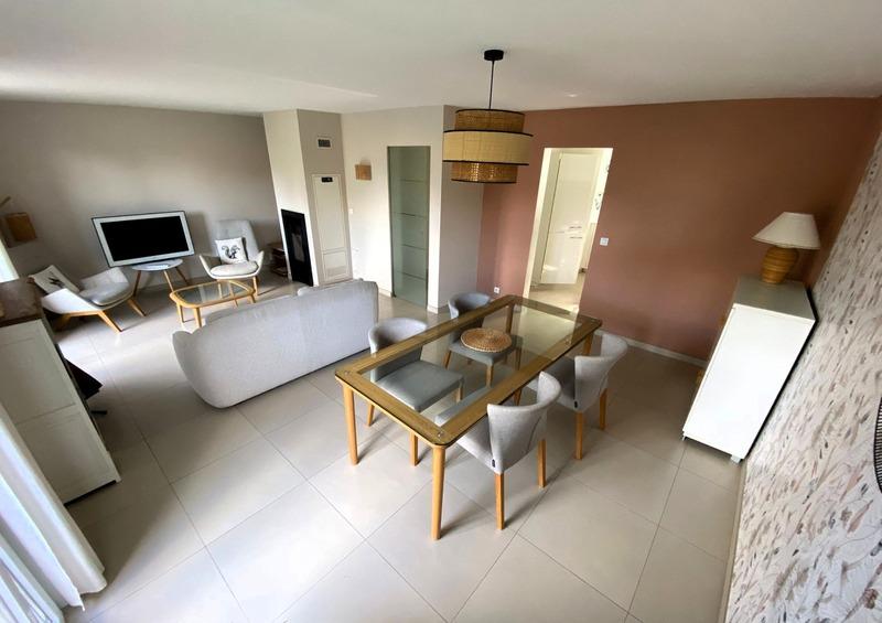 Maison - 87 m² - 5 pièces