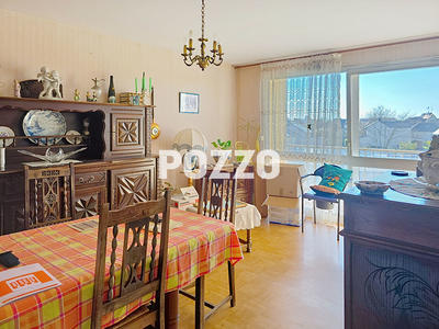 Appartement - 80 m² - 4 pièces