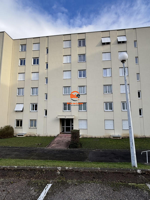 Appartement - 65 m² - 3 pièces