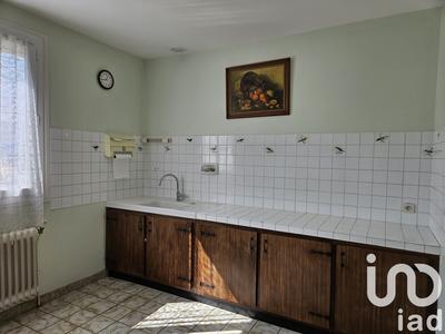 Maison - 158 m² - 8 pièces