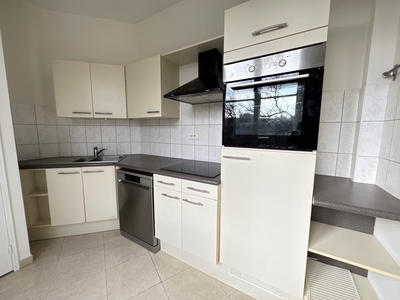 Appartement - 79 m² - 3 pièces