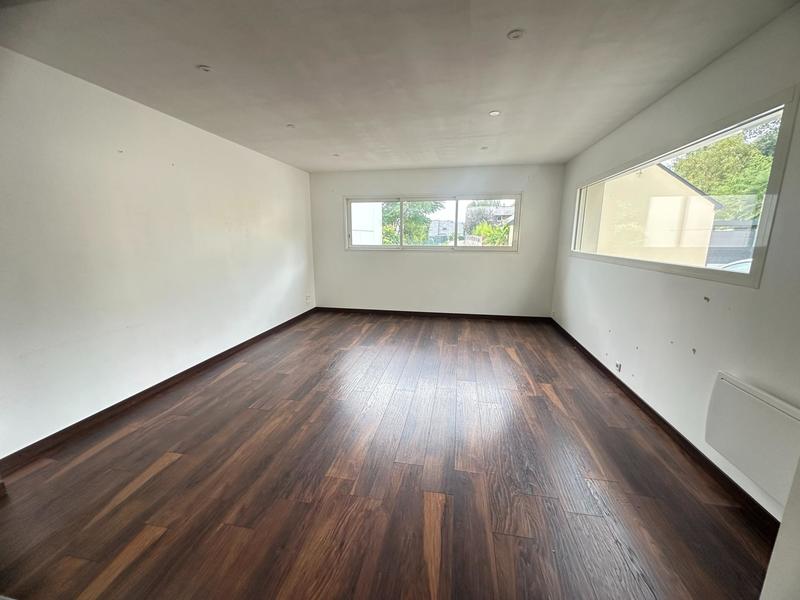 Maison - 111 m² - 5 pièces