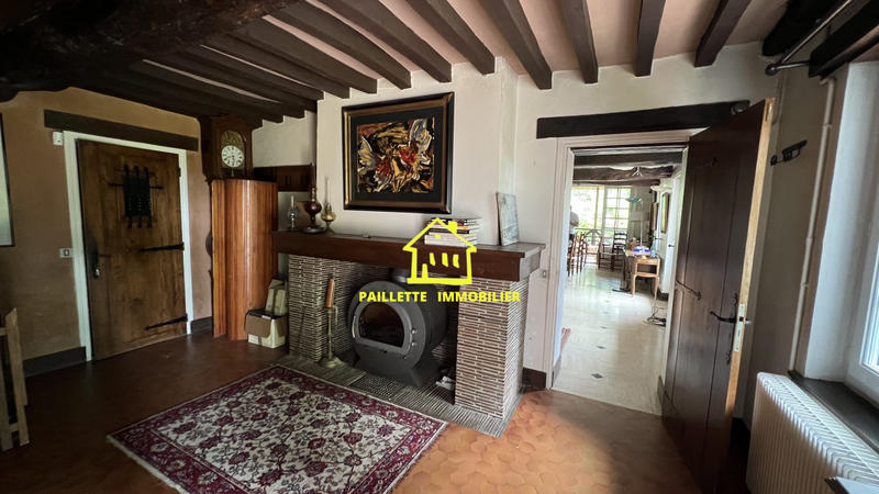 Maison - 300 m² - 9 pièces