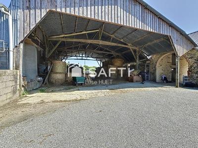 Maison - 180 m² - 6 pièces