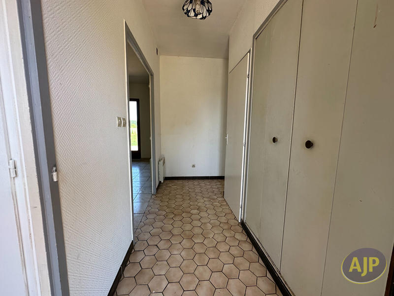 Maison - 93 m² - 4 pièces