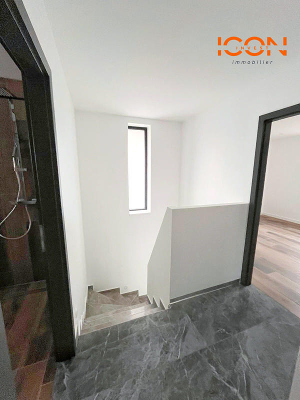 Maison - 125 m² - 5 pièces