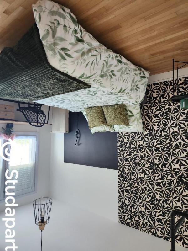 Chambre - 11 m² - 1 pièce