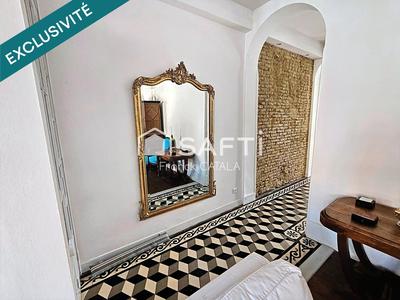 Maison - 200 m² - 6 pièces