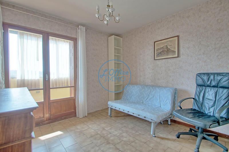 Appartement - 74 m² - 4 pièces