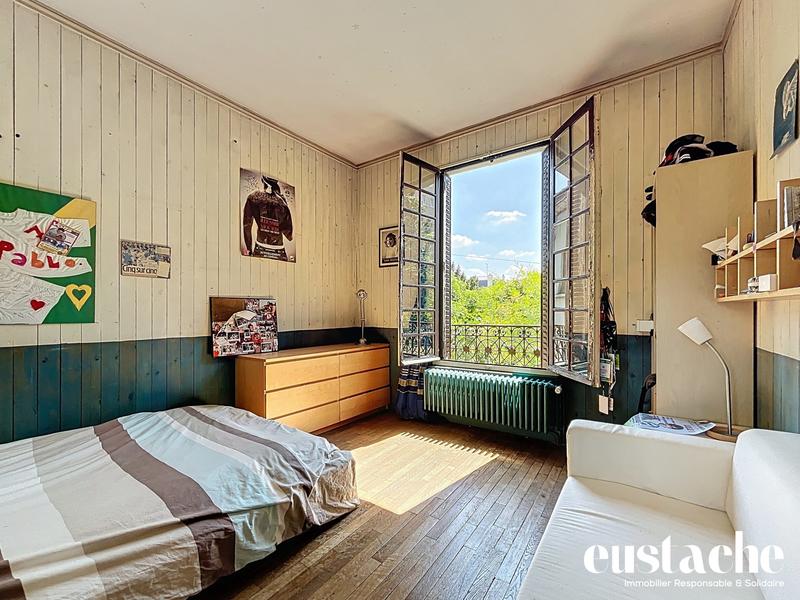 Maison ancienne - 194 m² - 7 pièces