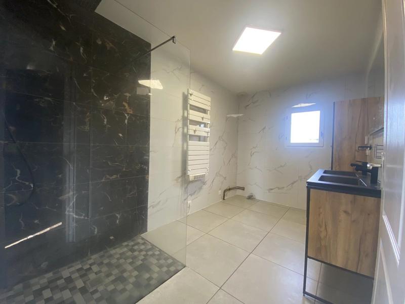 Maison - 137 m² - 4 pièces