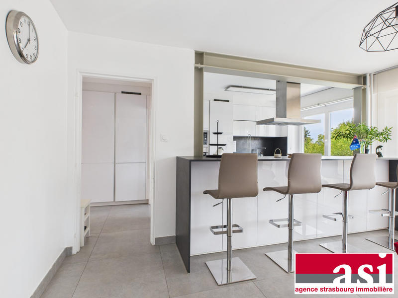 Appartement - 92 m² - 4 pièces