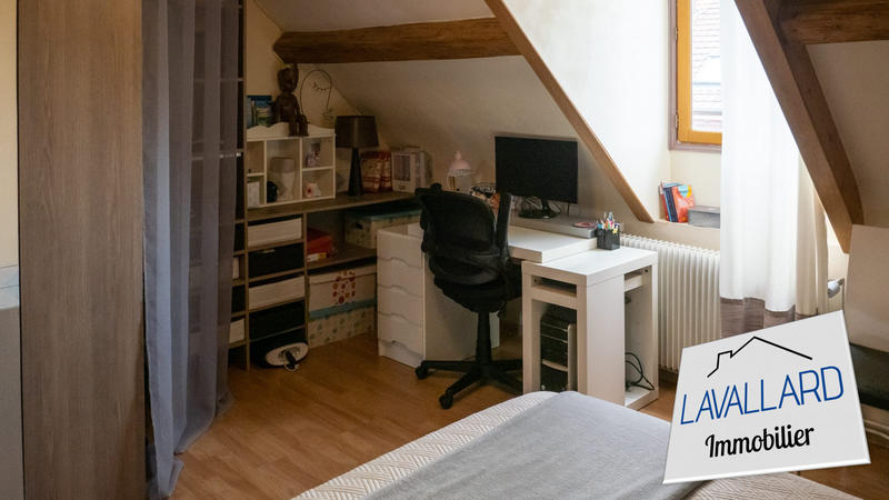 Maison - 110 m² - 6 pièces