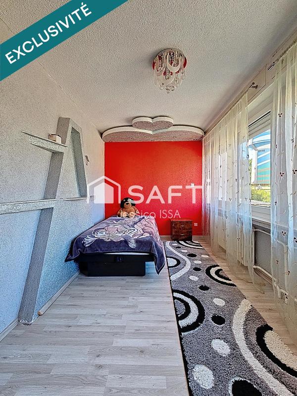 Maison - 265 m² - 11 pièces