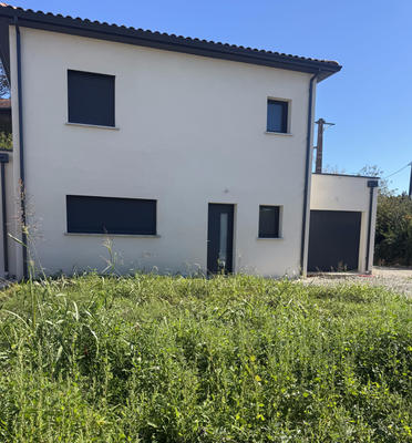 Maison - 110 m² - 4 pièces