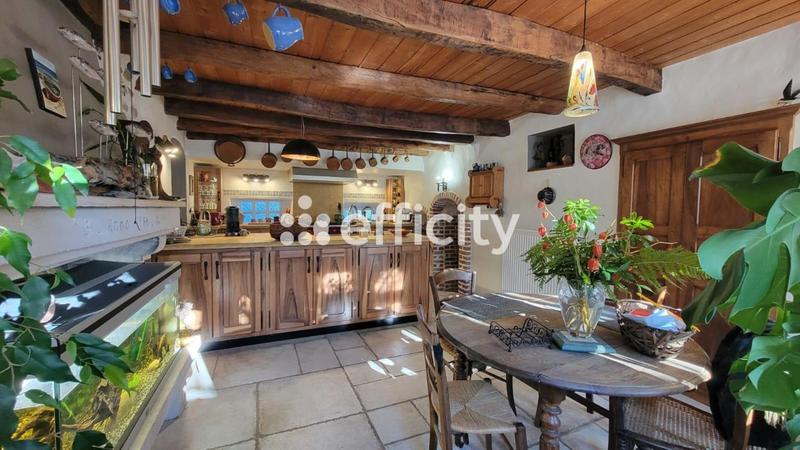 Maison de campagne - 275 m² - 11 pièces
