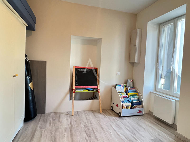 Maison - 143 m² - 6 pièces