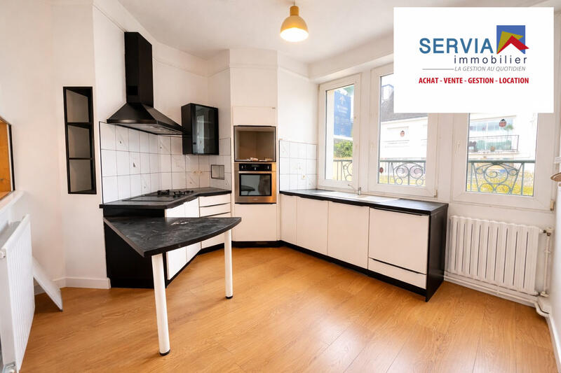 Appartement - 120 m² - 5 pièces