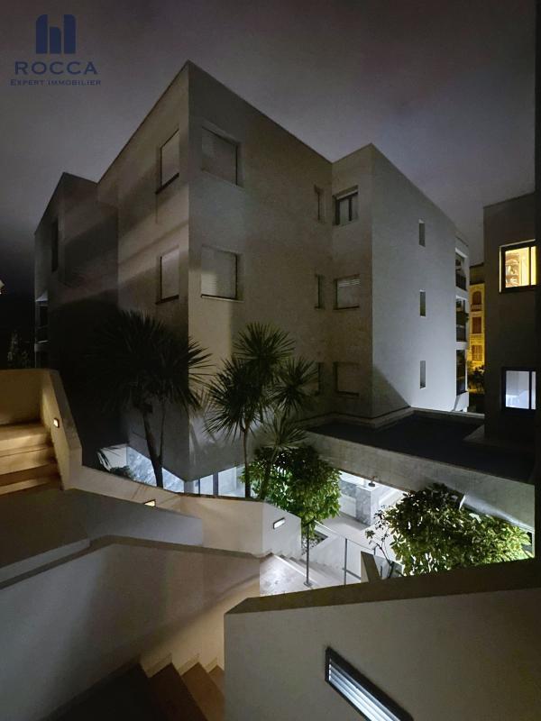 Appartement - 102 m² - 4 pièces