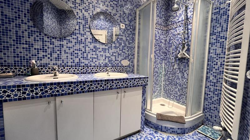 Appartement - 85 m² - 3 pièces