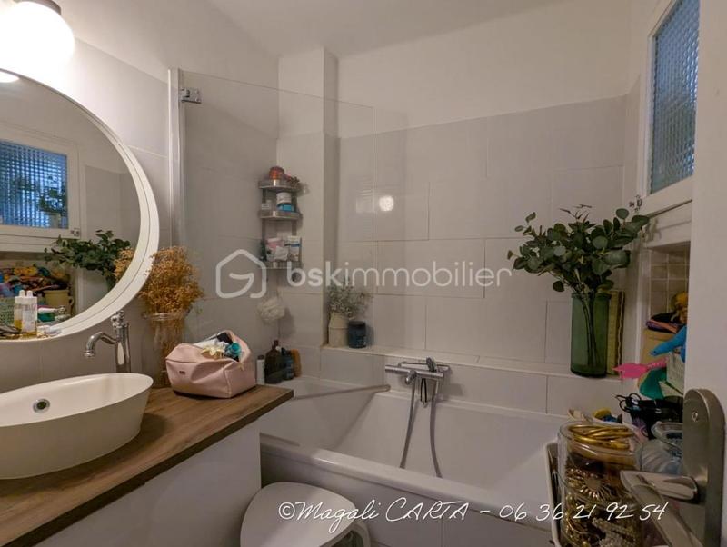 Appartement - 64 m² - 3 pièces