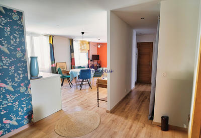 Appartement - 80 m² - 3 pièces