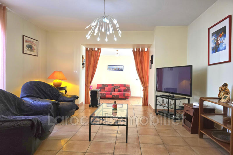 Maison en pierre - 311 m² - 6 pièces