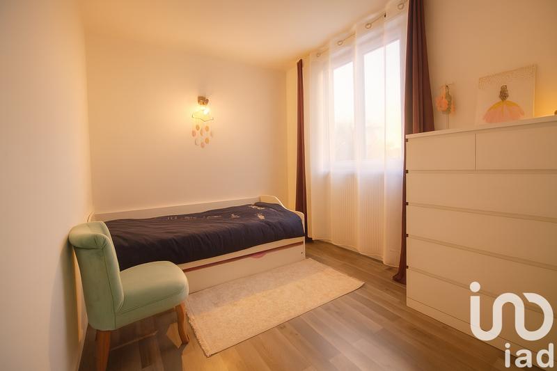 Appartement - 90 m² - 4 pièces