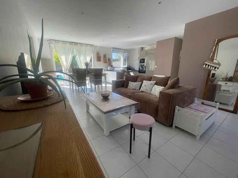 Maison - 94 m² - 4 pièces