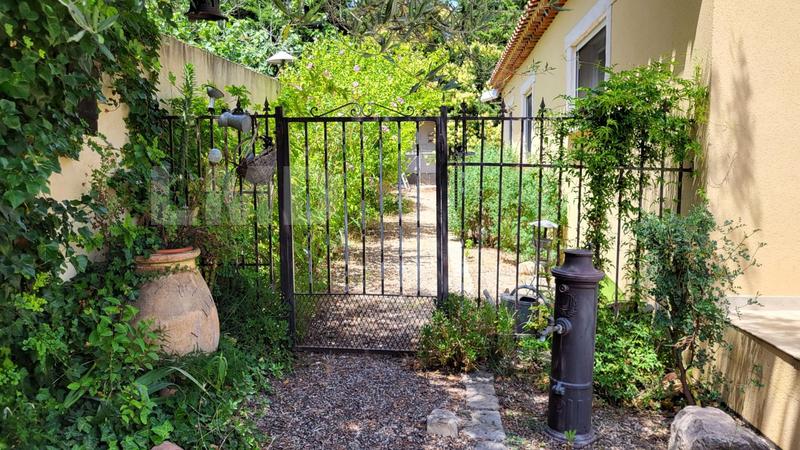 Maison provençale - 139 m² - 6 pièces