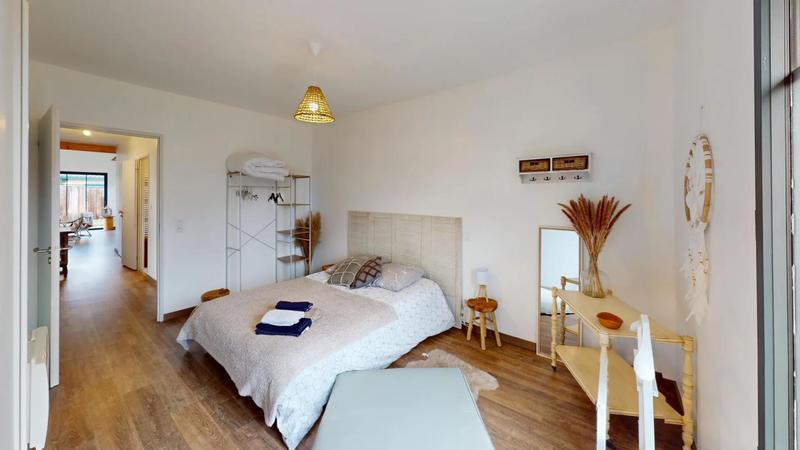 Maison - 190 m² - 8 pièces